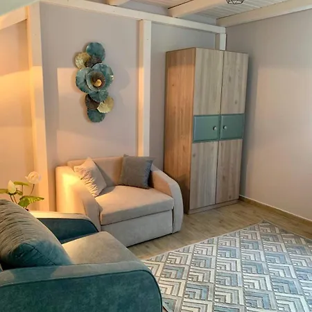 Fogado A Ket Toelgyfahoz Bed & Breakfast Sumeg Exterior photo