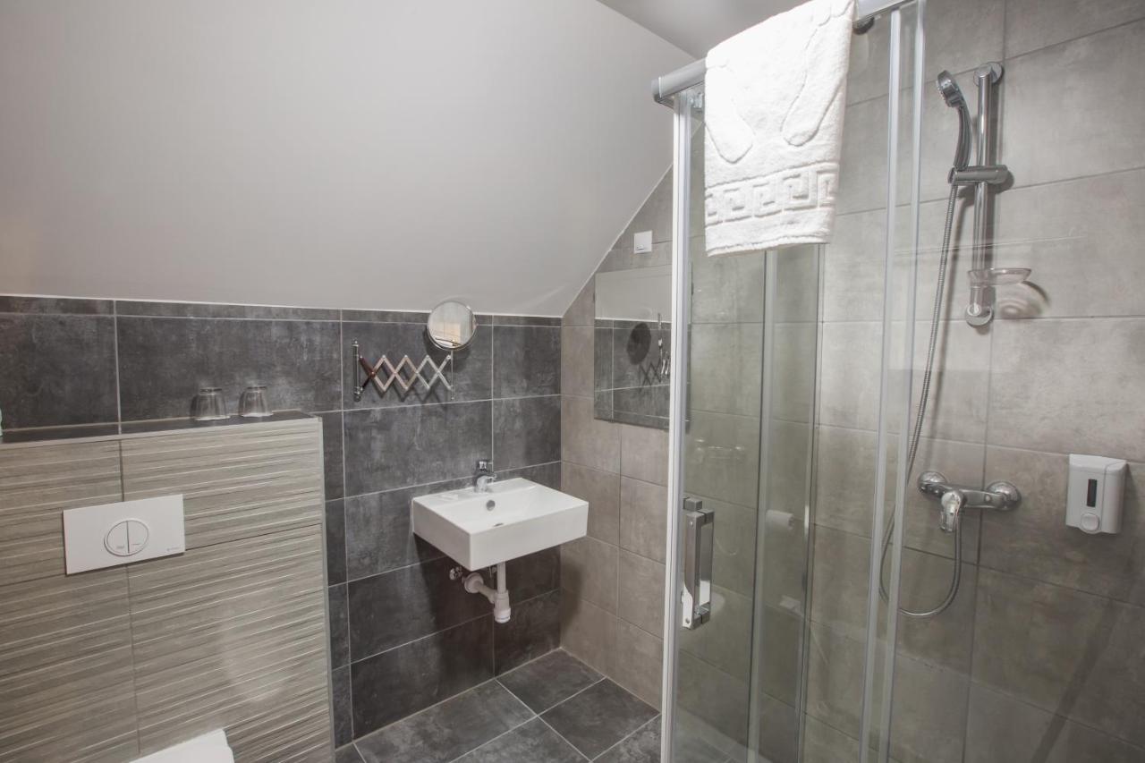 Fogado A Ket Toelgyfahoz Bed & Breakfast Sumeg